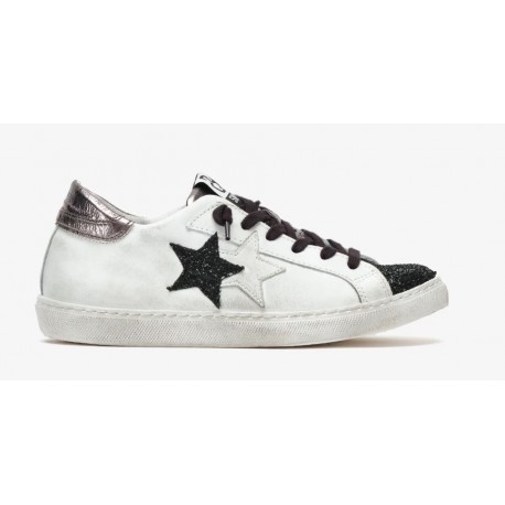 2Star Sneaker Low in pelle Bianca con dettagli Glitter Nero